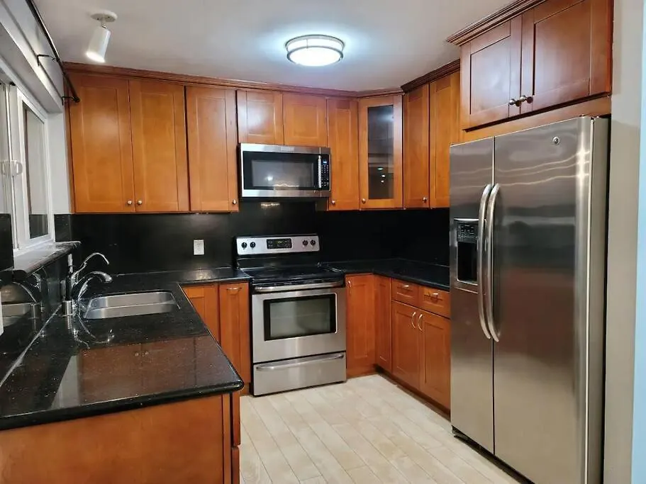 Hébergement de vacances Villa Pool House Near Chinatown Vegas Wifl-Sleeps 9 à Las Vegas