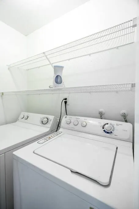 度假居 拉斯维加斯Pool House Near Chinatown Vegas Wifl-Sleeps 9别墅